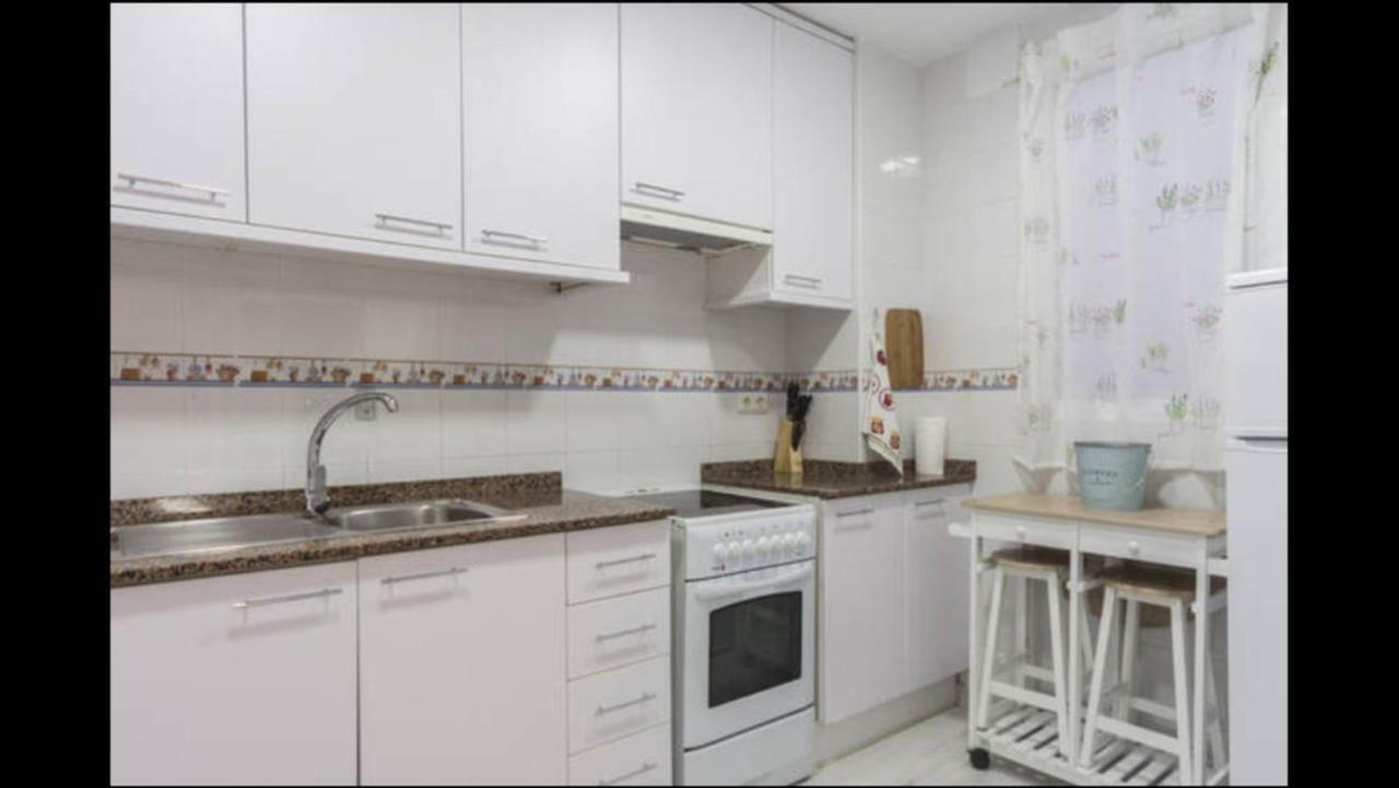 Apartament Reina Walencja Zewnętrze zdjęcie
